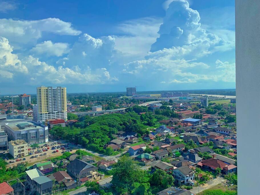 Netflix 2 Bedroom Troika Kota Bharu Homestay 1812 Εξωτερικό φωτογραφία